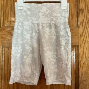 bp/nordstrom white camo biker short